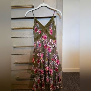 White House Black Market Strappy Velvet Trim Floral Dress